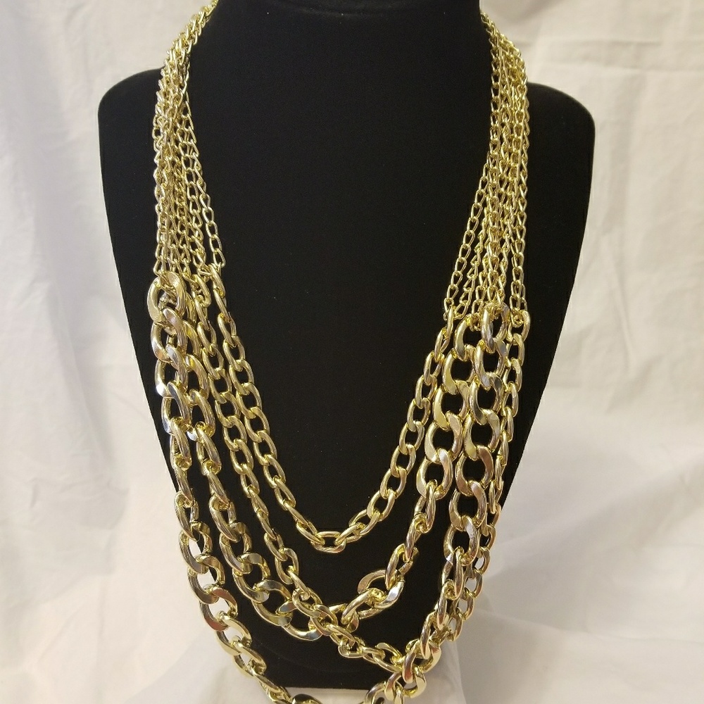 7 Charming Sisters Necklace
